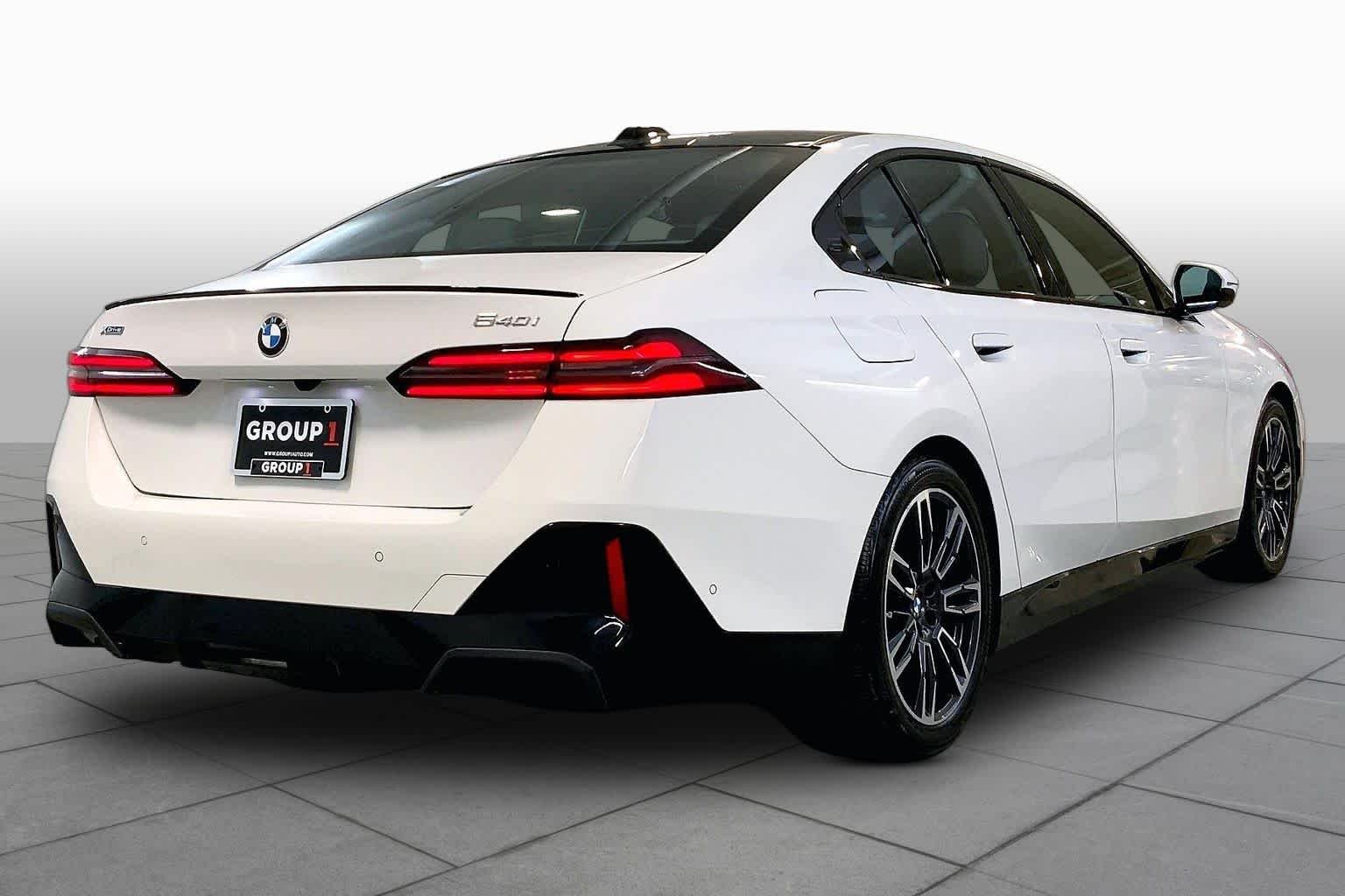 Certified Used 2024 Alpine White BMW 540i xDrive image 12