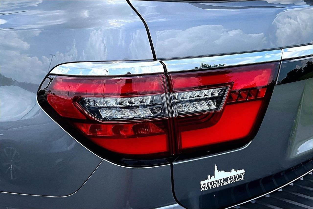 2024 Nissan Armada SL - Photo 25