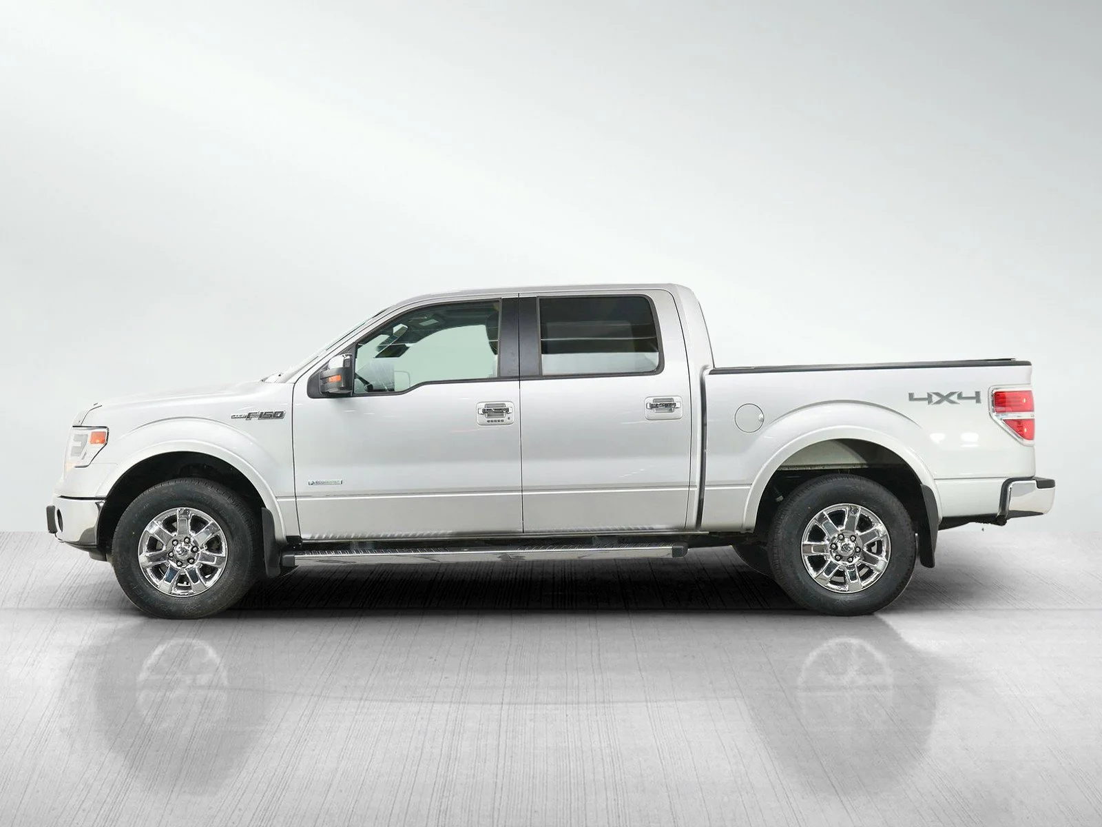 Used 2013 Ford F-150 Lariat with VIN 1FTFW1ET4DKG30633 for sale in Roseville, Minnesota