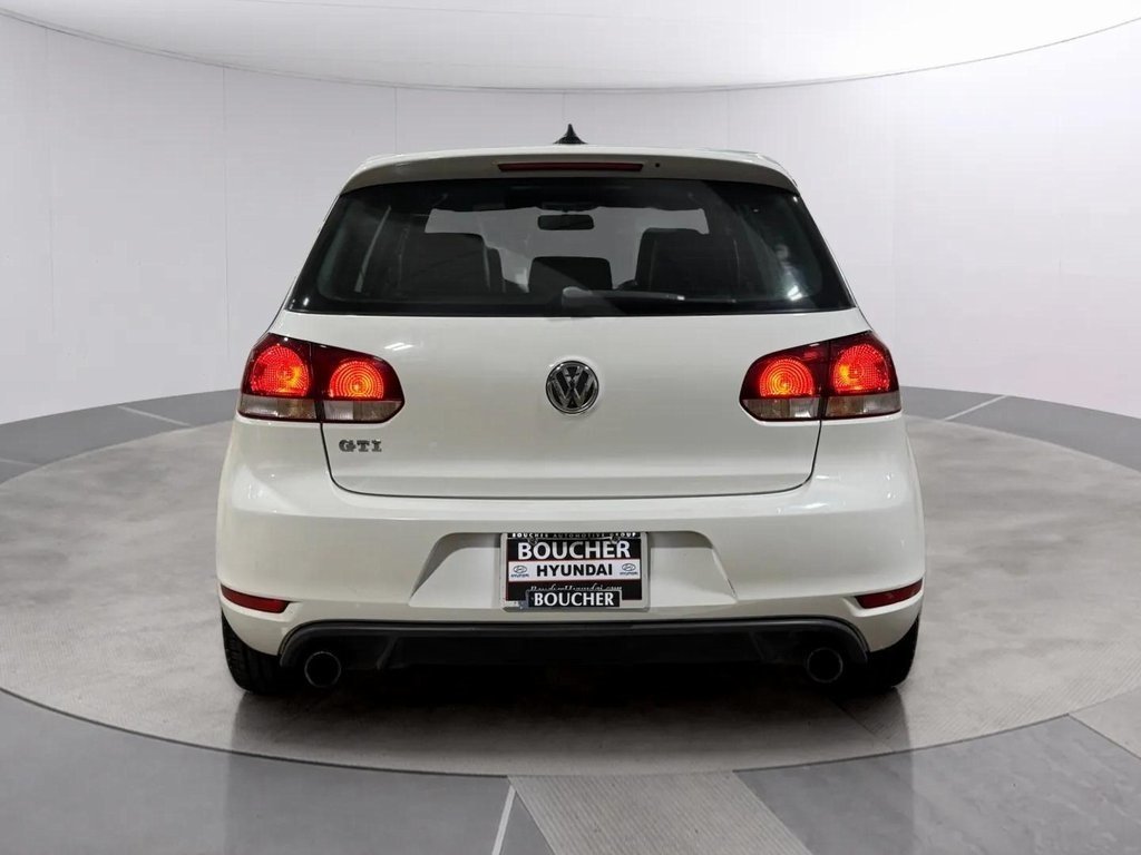 2013 Volkswagen Golf GTI Base photo 4