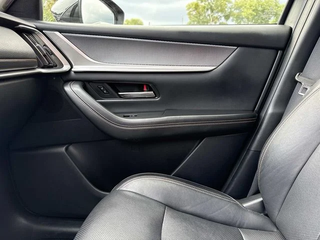 Used 2025 Black Mazda 3.3 Turbo Preferred image 29