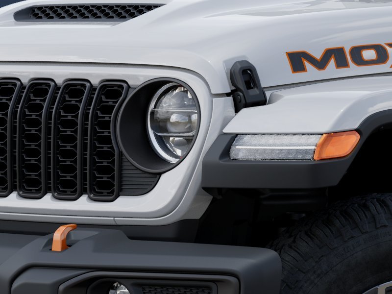 New 2026 Bright White Clear-Coat Exterior Paint Jeep Mojave image 6