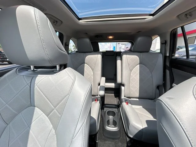 Used 2022 Gray Toyota Platinum image 41