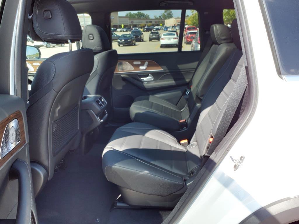 Certified Used 2025 POLAR WHITE Mercedes-Benz GLS 450 image 12