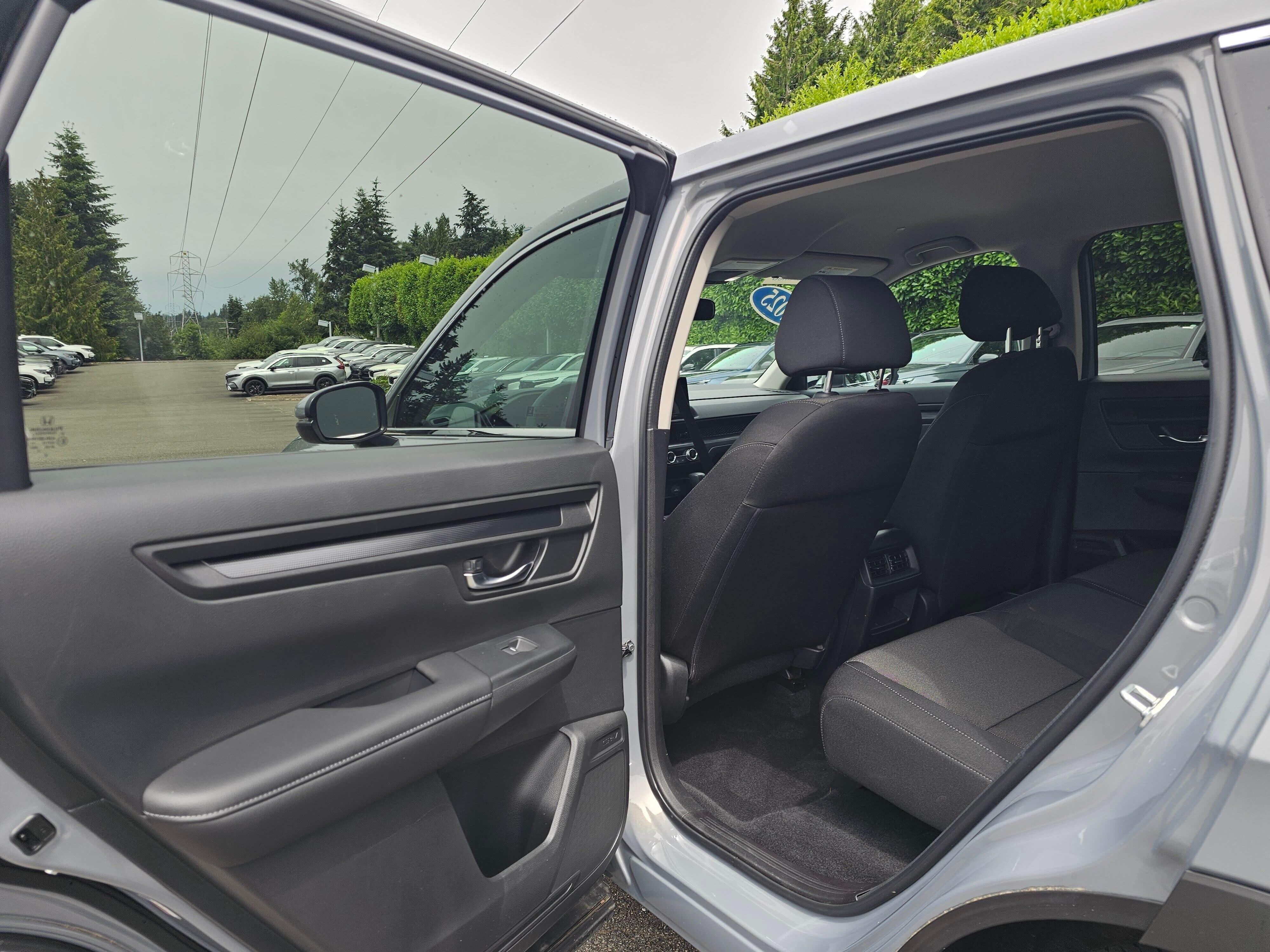 Certified Used 2025 Urban Gray Pearl Honda 1.5T AWD LX image 17