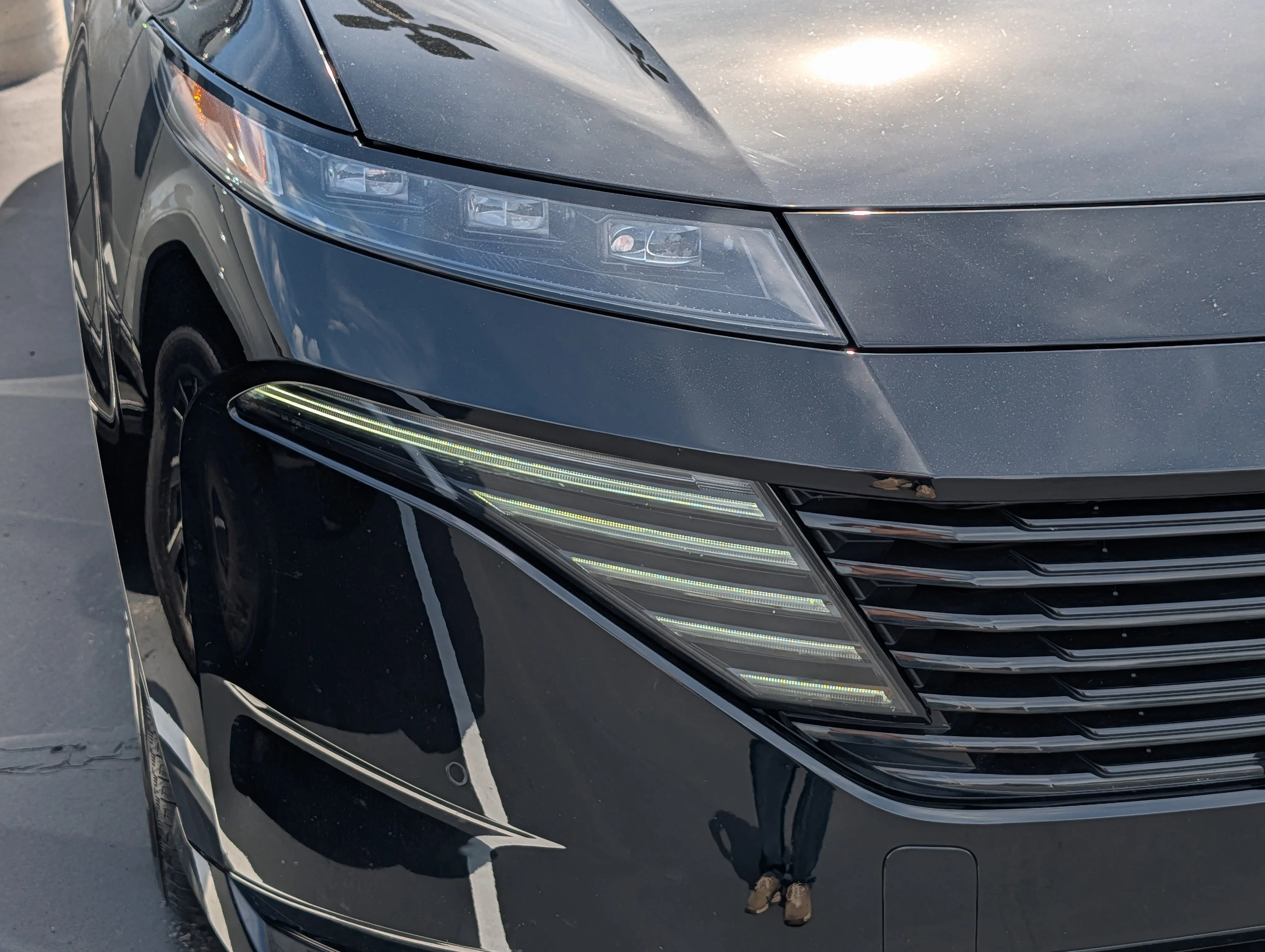 Used 2026 Super Black Nissan Platinum image 16
