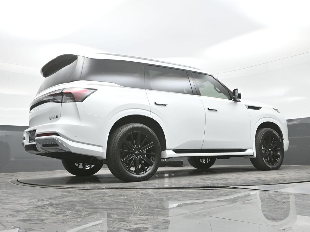 New 2026 RADIANT WHITE INFINITI Luxe 4WD image 36
