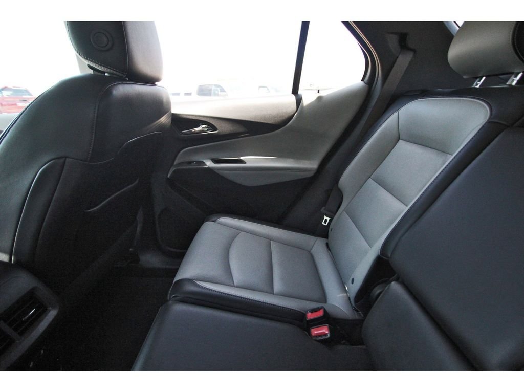 Used 2021 White Chevrolet Premier image 14