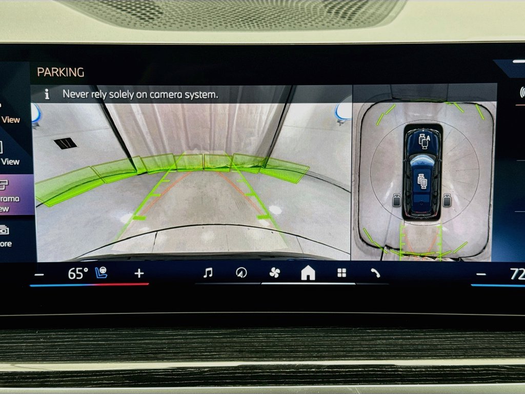New 2027 Carbon Black Metallic BMW xDrive40i image 15