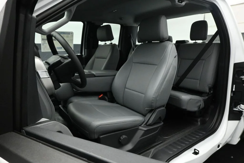 New 2027 White Ford XL image 8