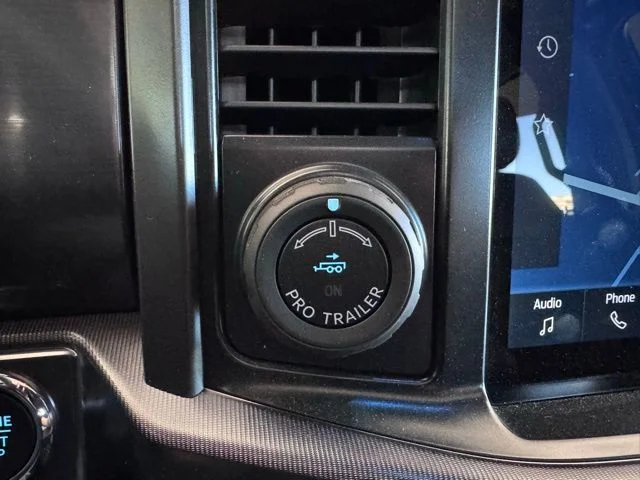 New 2026 Carbonized Gray Metallic Ford Lariat image 22