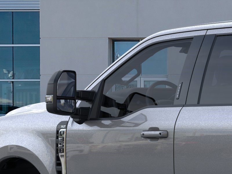 New 2026 Carbonized Gray Metallic Ford XLT image 21