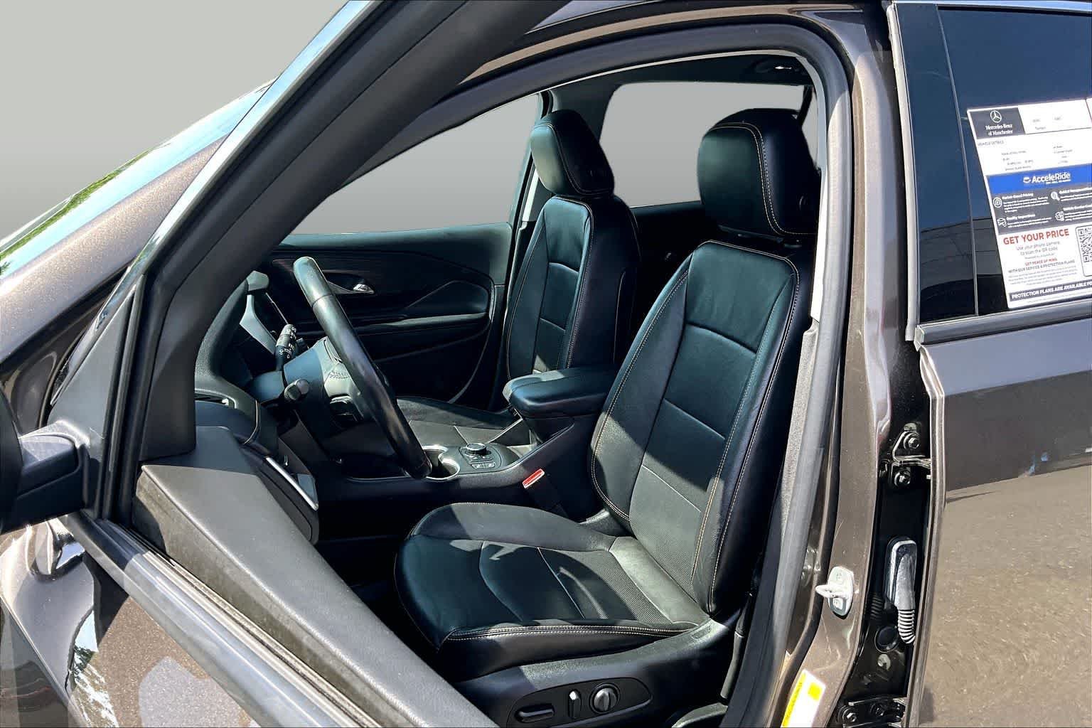 Used 2020 Smokey Quartz Metallic GMC SLT image 9