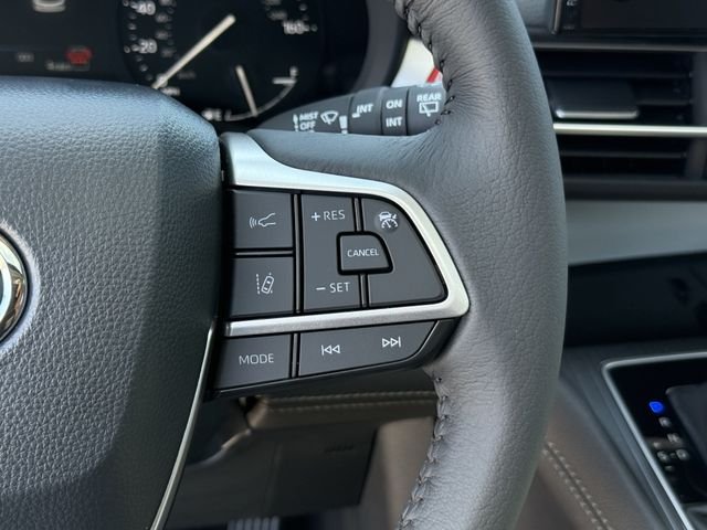 New 2026 Wind Chill Pearl <sup>1</sup> Toyota  XLE image 14