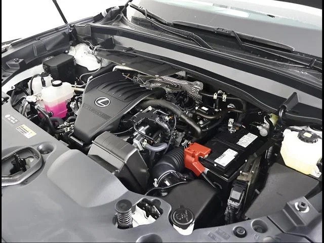 Certified Used 2025 WIND CHILL PEARL Lexus Premium image 12