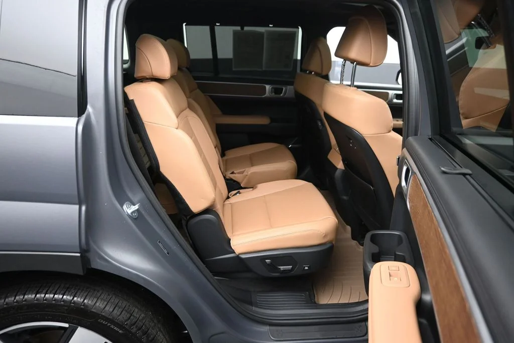 Used 2026 Gray Hyundai Limited image 10