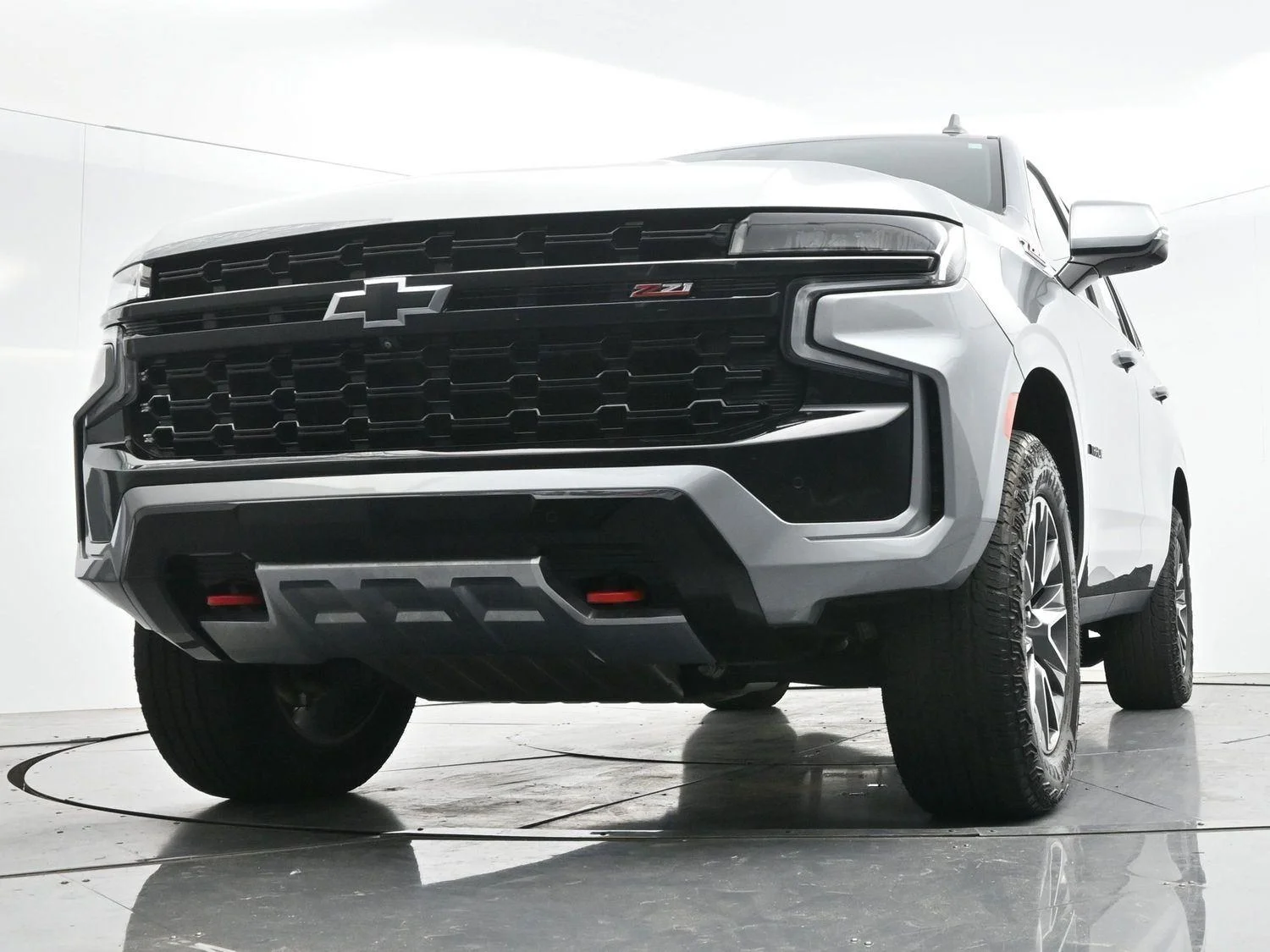 Used 2024 Sterling Gray Metallic Chevrolet Z71 image 51