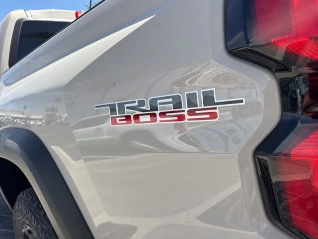 New 2026 White Chevrolet Trail Boss image 7