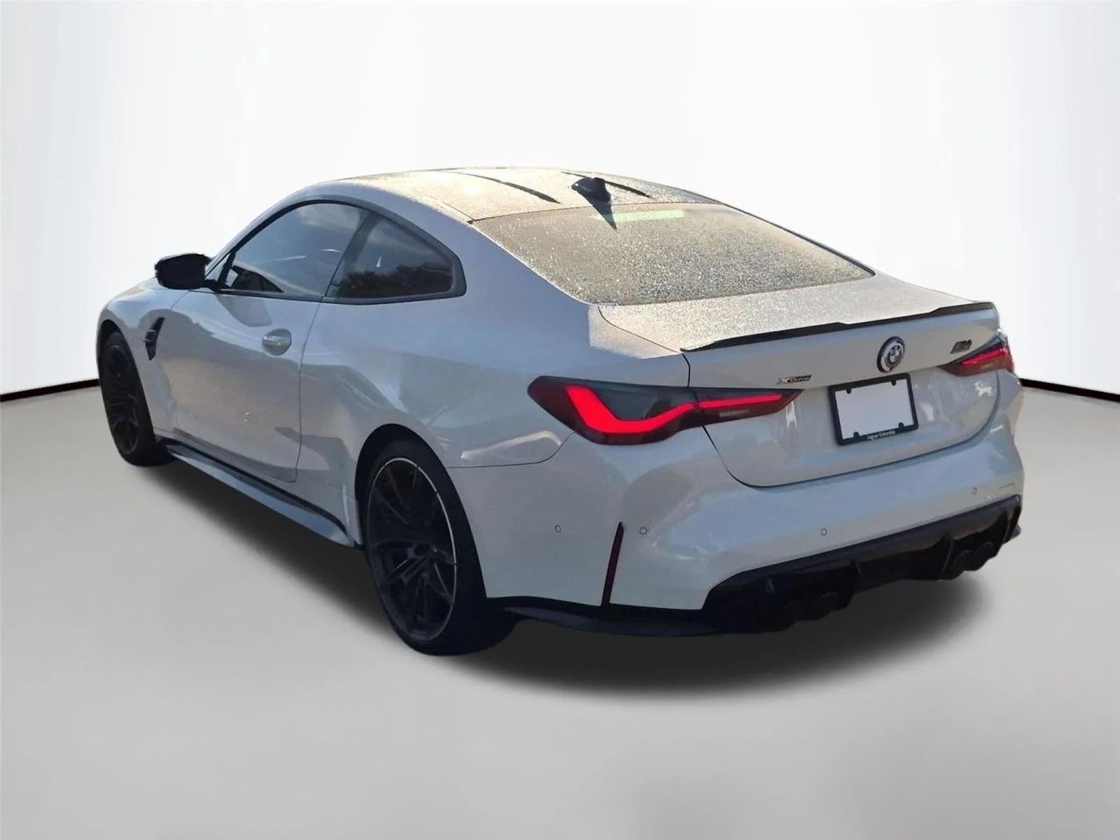 Used 2023 Alpine White BMW Competition xDrive image 3