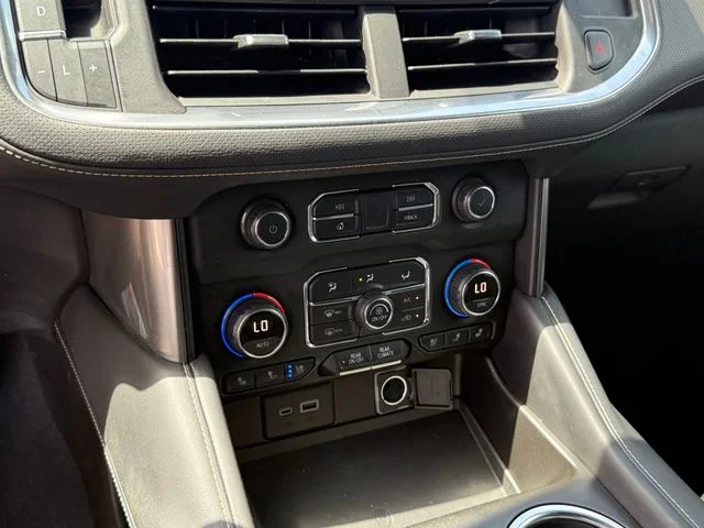 Used 2021 Shadow Gray Metallic Chevrolet Premier image 21