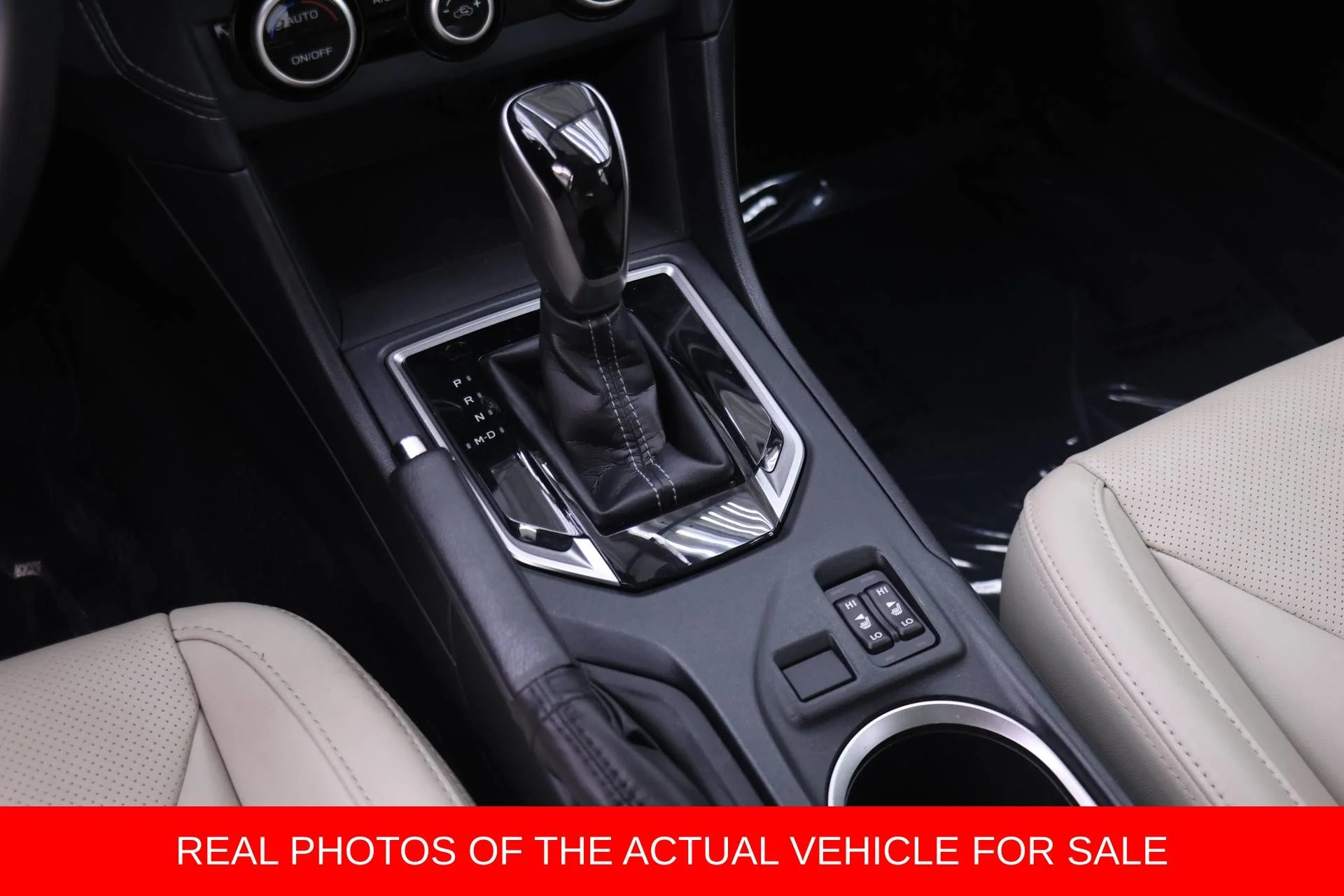 Used 2018 White Subaru 2.0i Limited image 12