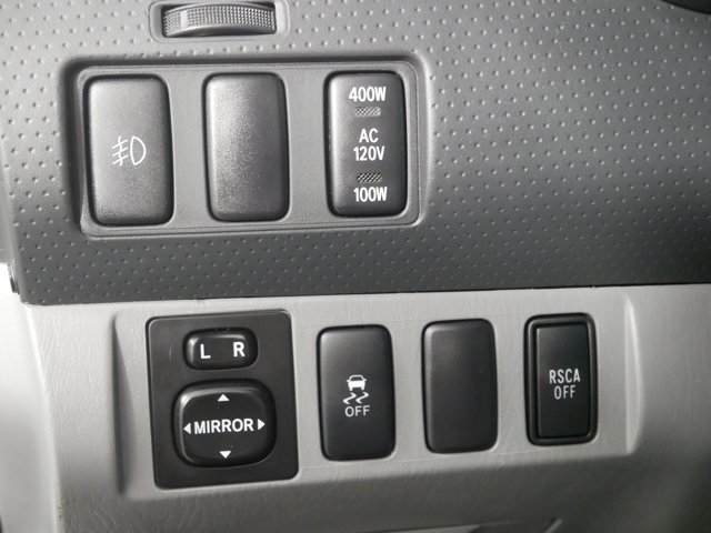 Used 2015 Super White Toyota Double Cab TRD Sport image 25
