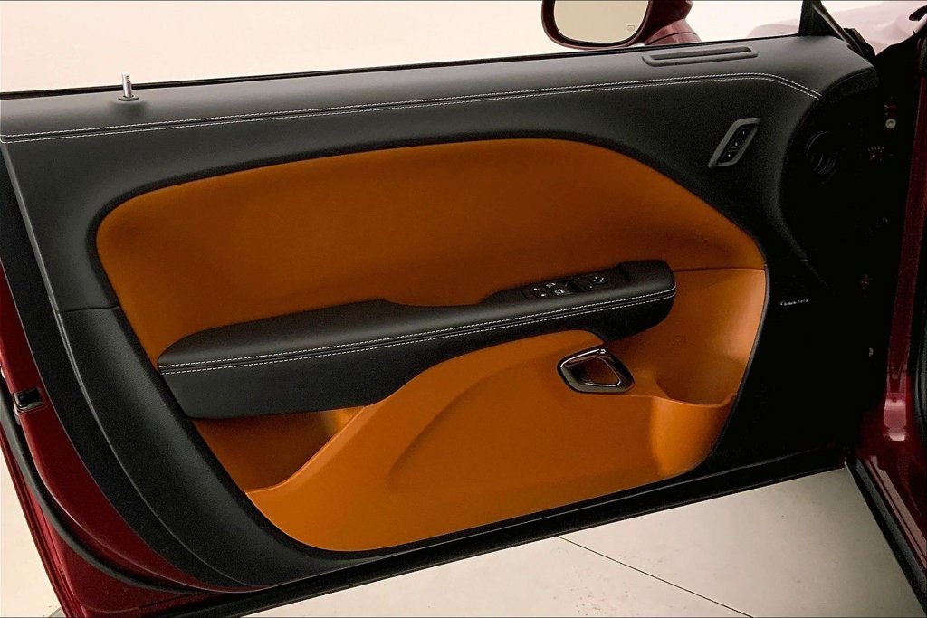 Used 2023 Red Dodge SRT Hellcat Jailbreak image 24