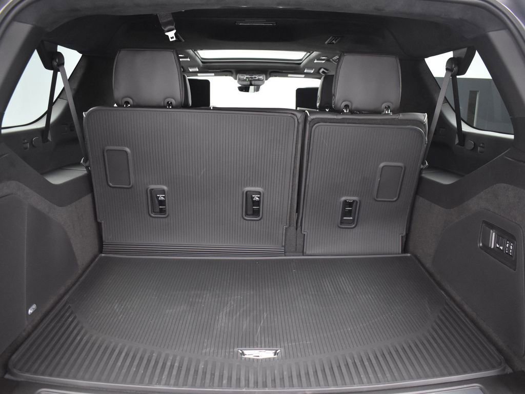 2026 CADILLAC ESCALADE ESV - Image 9