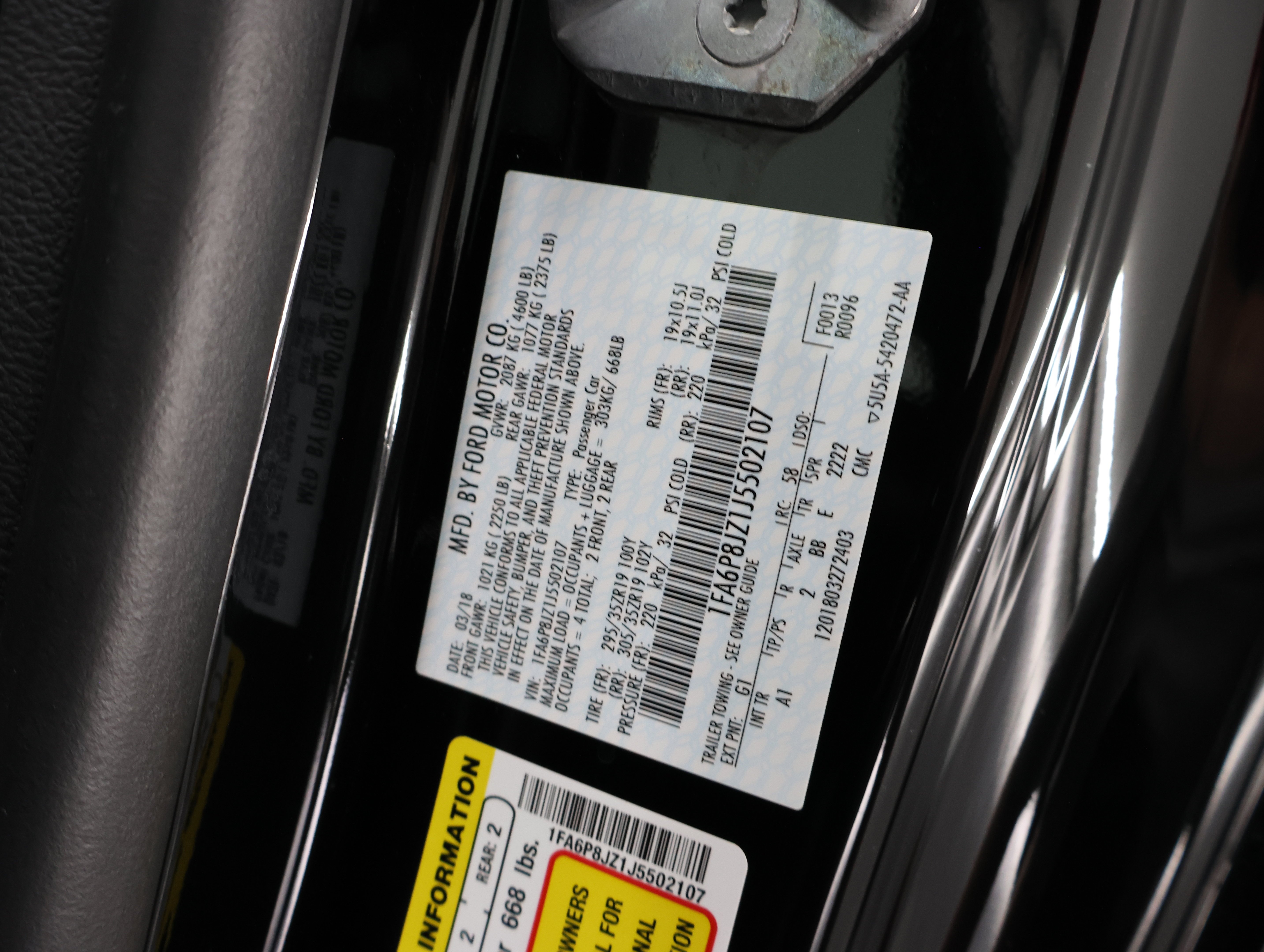 Used 2018 Shadow Black Ford GT350: GT350-ELECTRONICS-6 SPEED MANUAL-NAV-RECAOR SEATS-NEW TIRES image 61
