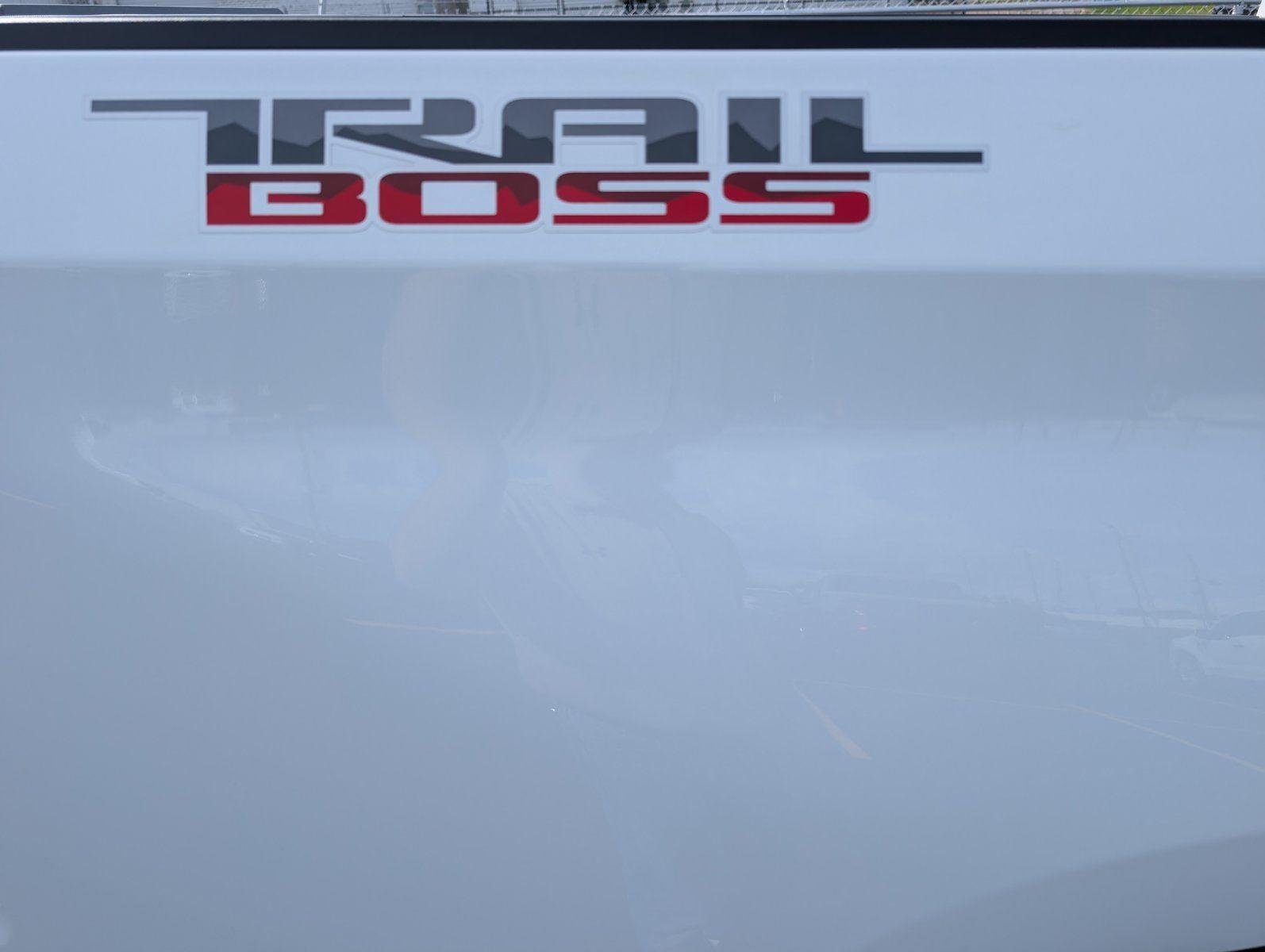 New 2026 Summit White Chevrolet LT Trail Boss image 9