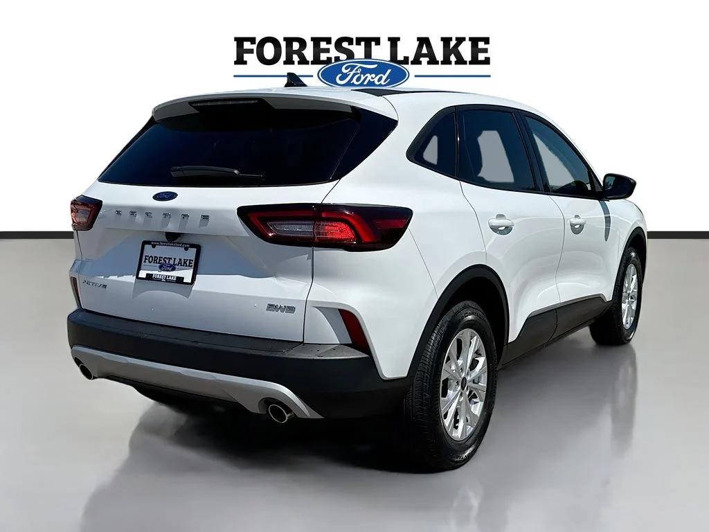 Used 2025 Oxford White Ford Active image 7