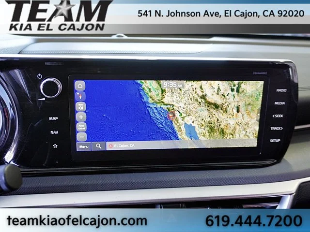 Used 2024 White Kia GT-Line image 27
