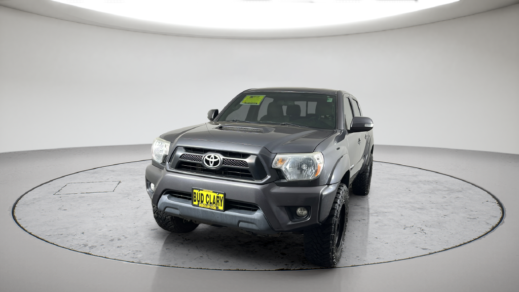 Used 2015 Gray Toyota Base image 2