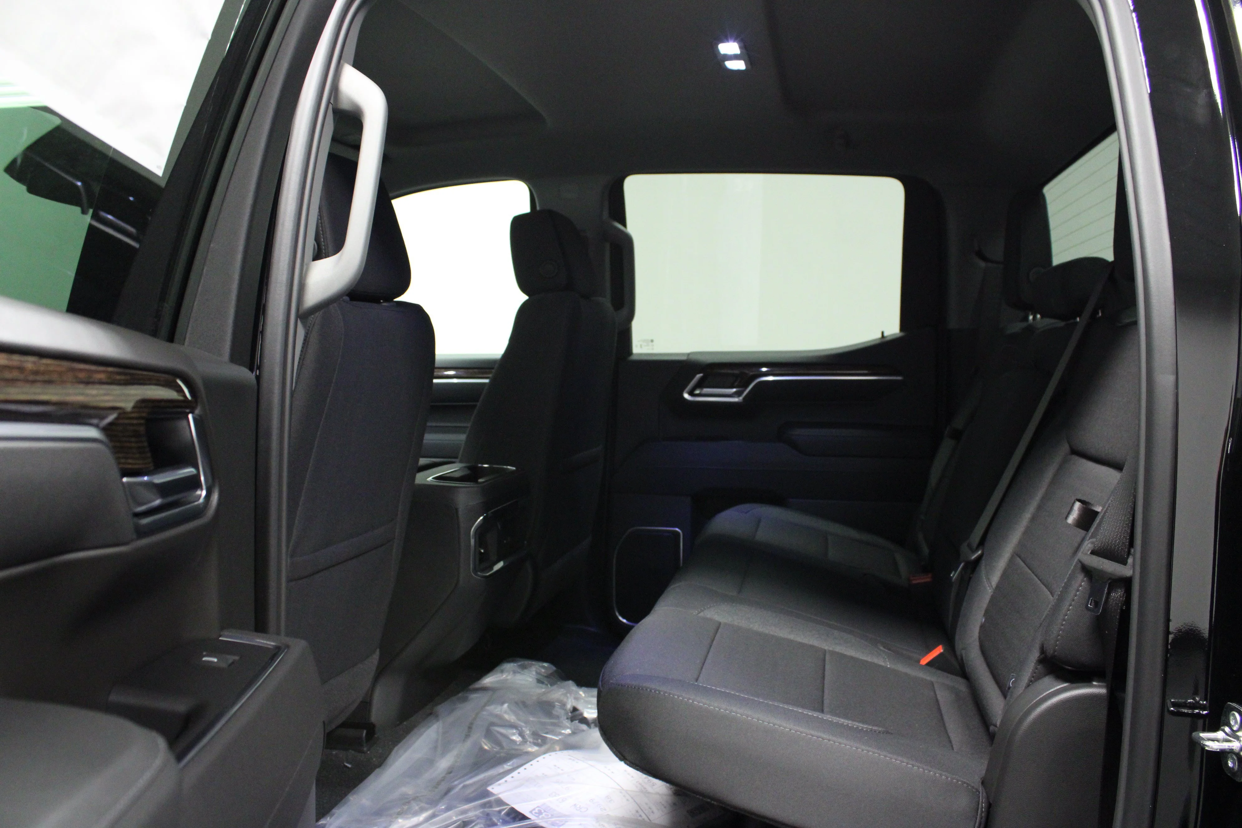New 2026 Onyx Black GMC Elevation image 13