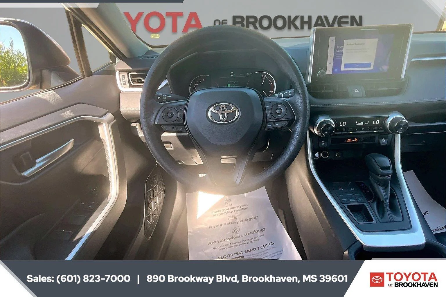 Used 2023 Silver Sky Metallic Toyota XLE image 5