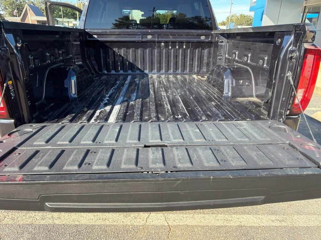 Used 2026 Titanium Rush Metallic GMC SLT image 10