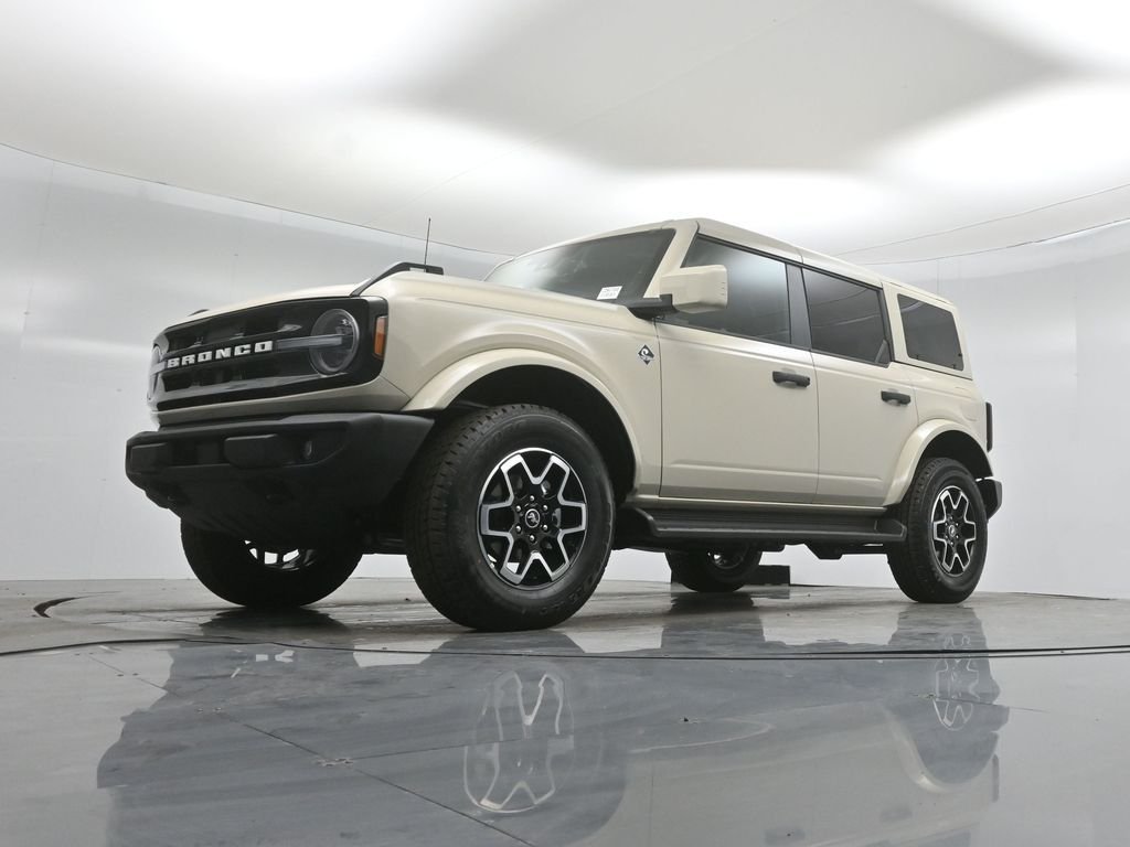 New 2026 Desert Sand Ford Outer Banks image 43
