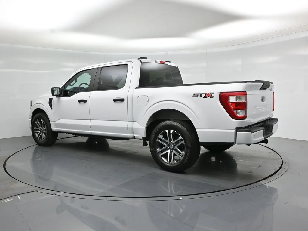 Certified Used 2023 White Ford XL image 7