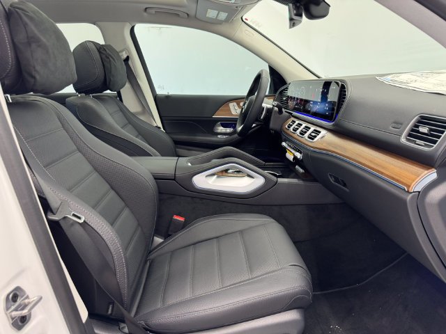2026 Mercedes-Benz GLS Base - Photo 64