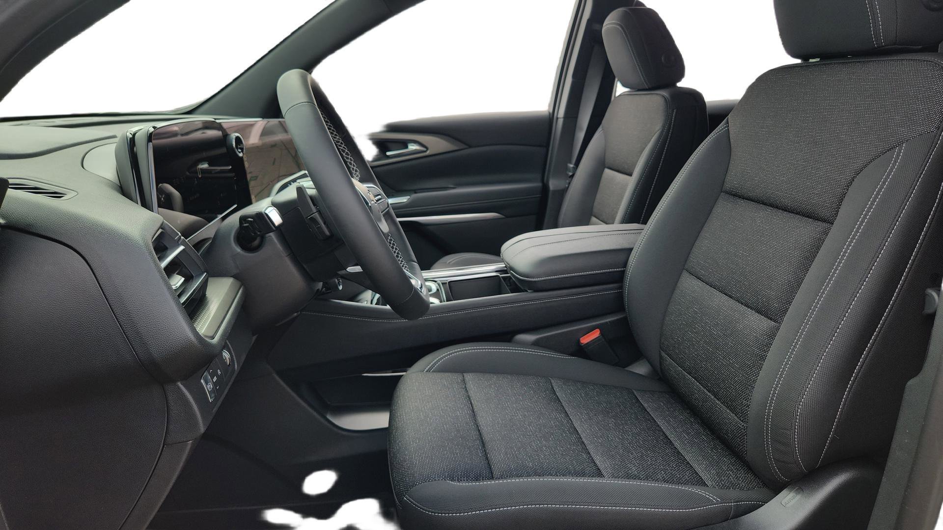 2026 Chevrolet Traverse LT - Photo 14