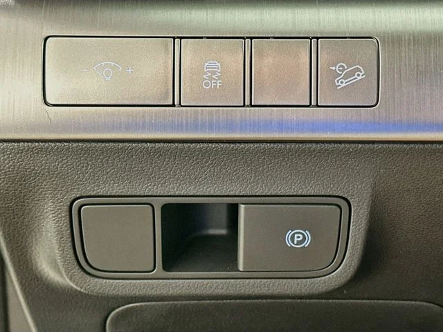 New 2027 Hyundai KONA SEL Sport