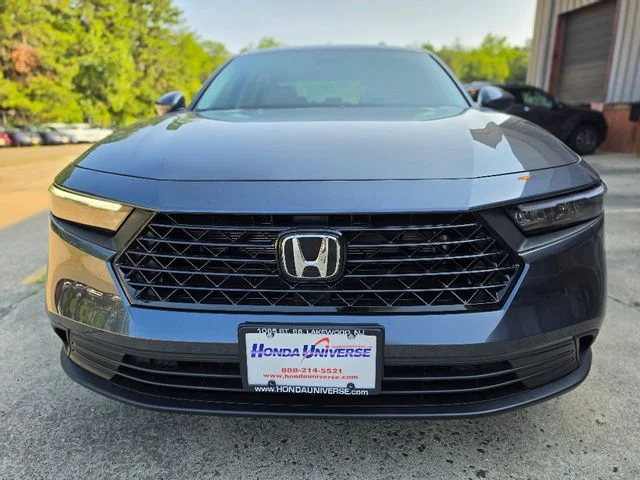 New 2026 Meteorite Gray Metallic Honda LX image 2