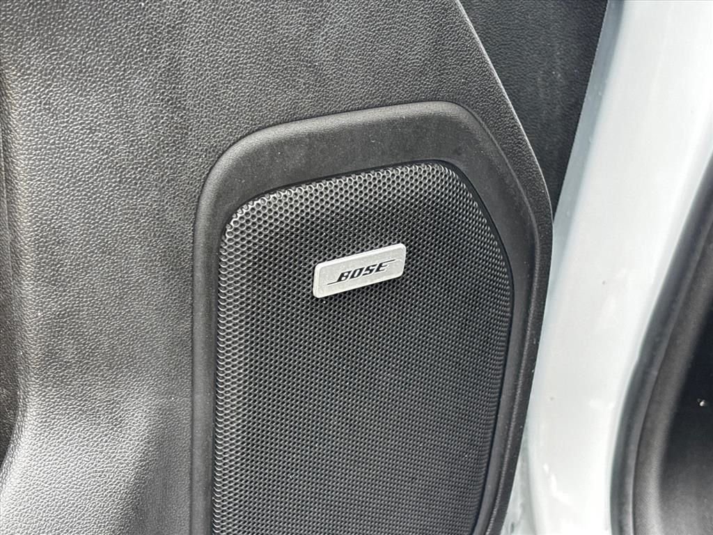 Used 2020 White Chevrolet High Country image 19