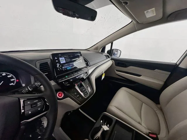 New 2027 Platinum White Pearl Honda EX-L image 15