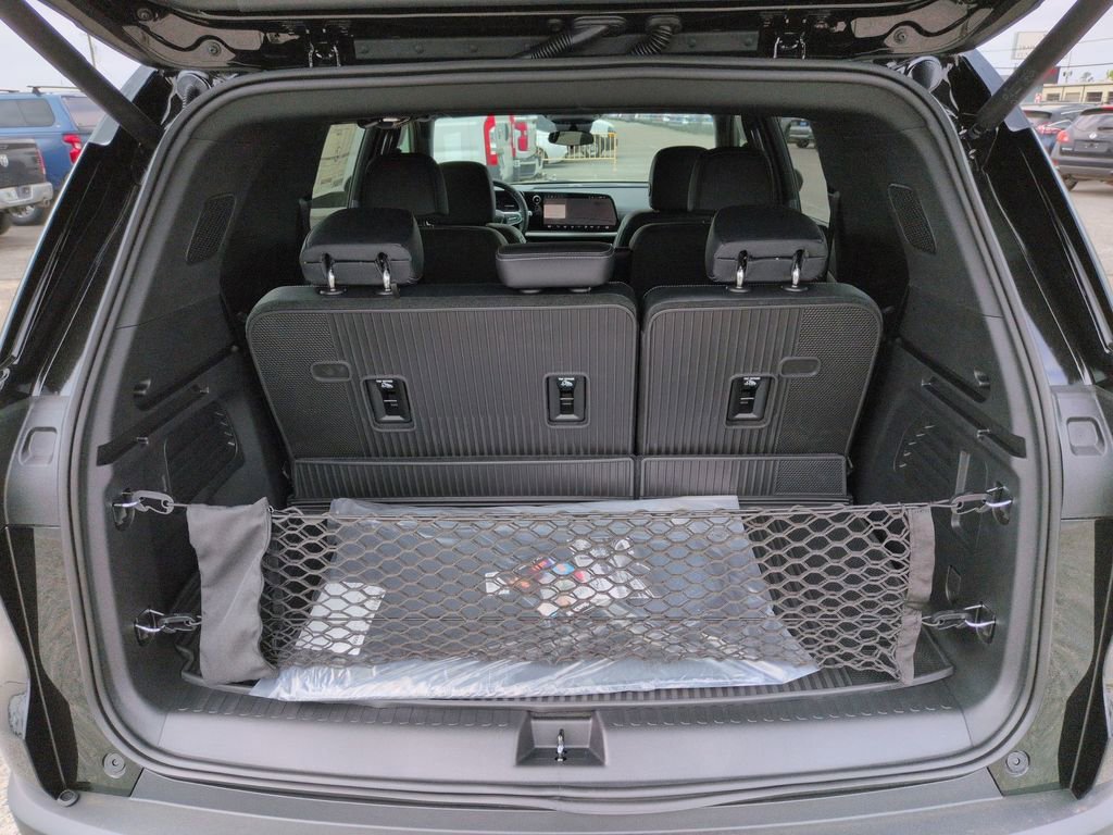 New 2026 Mosaic Black Metallic Chevrolet LT image 29
