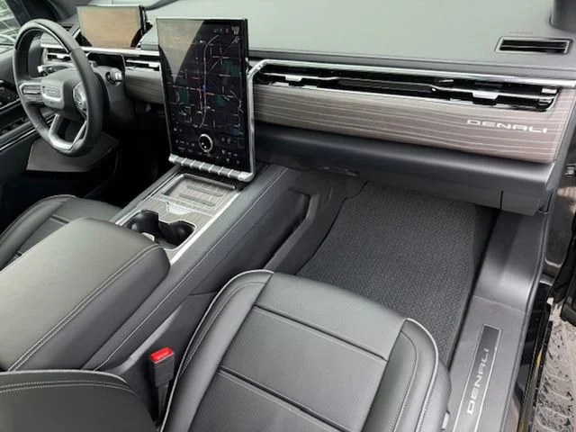 2025 GMC Sierra EV Denali - Photo 35