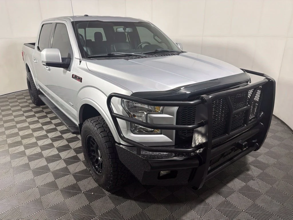 Used 2015 Ingot Silver Metallic Ford Lariat image 1