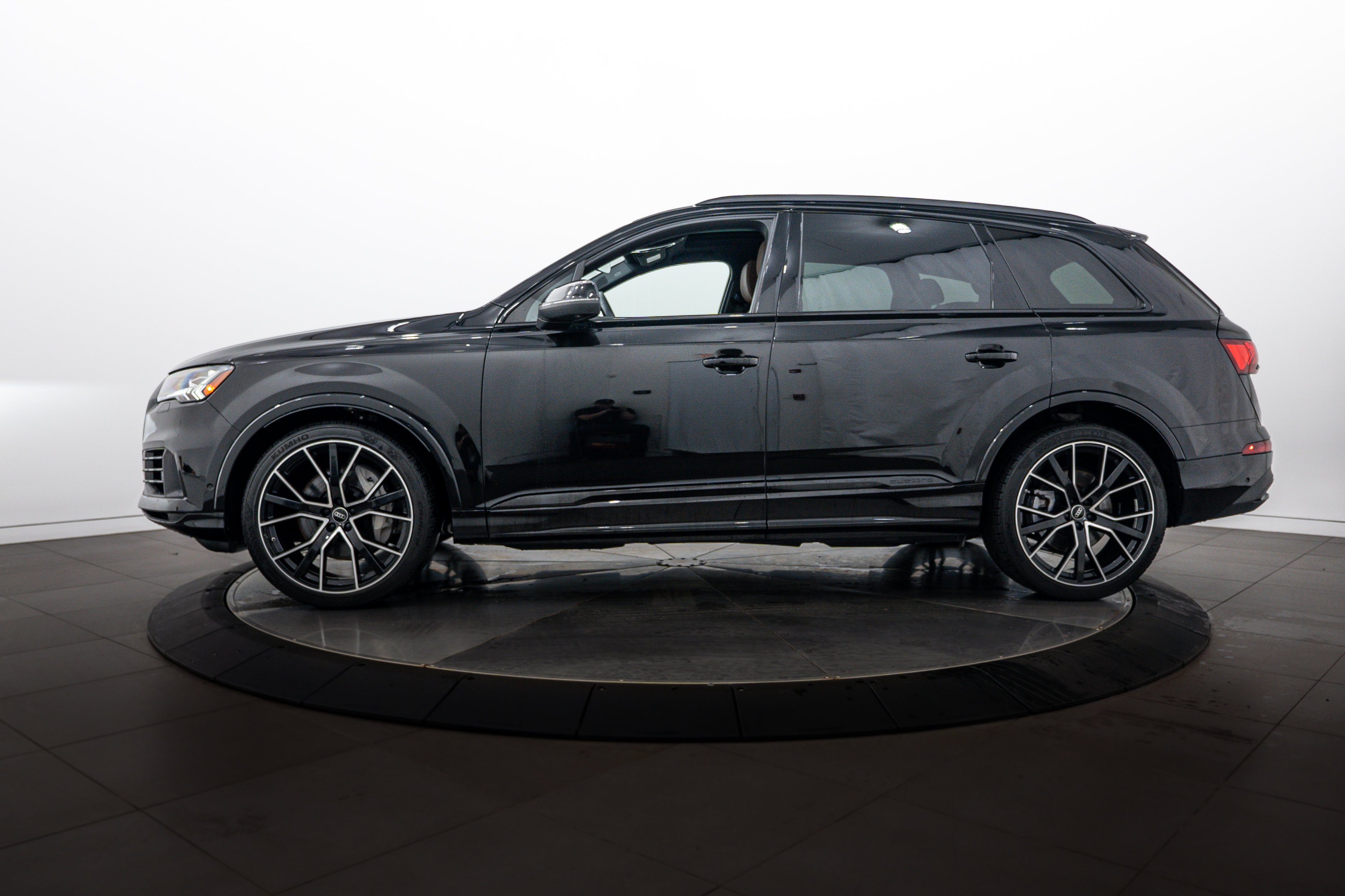 Certified Used 2023 Mythos Black Metallic Audi Prestige image 6