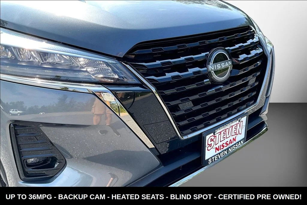 Used 2024 Gray Nissan SR image 37