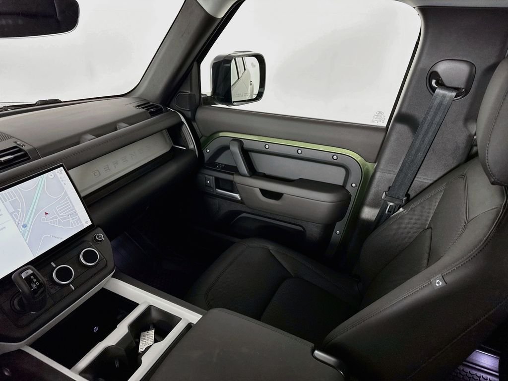New 2026 Woolstone Green Land Rover S image 24